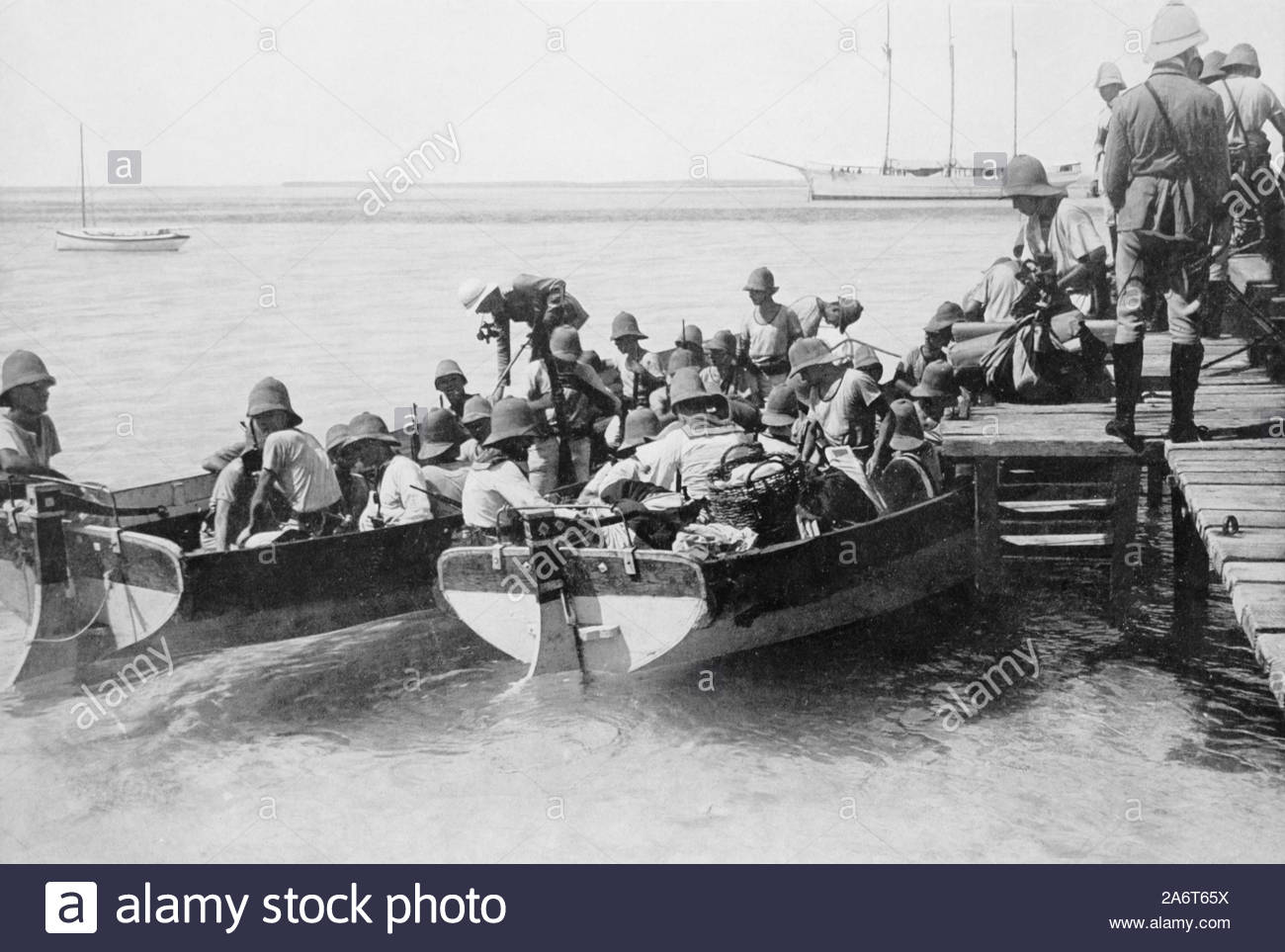 WW1 allemand parti à partir de l'atterrissage à l'Emben SMS Cocos Keeling islands, vintage photographie de 1914 Banque D'Images