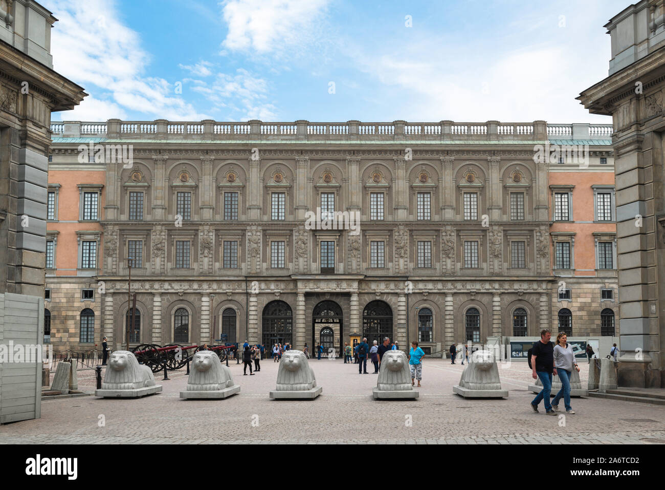 Palais Royal de Stockholm, vue sur la cour et à l'ouest avant de la Swedish Palais Royal (Kungliga Slottet), Gamla Stan, Stockholm, Suède Banque D'Images