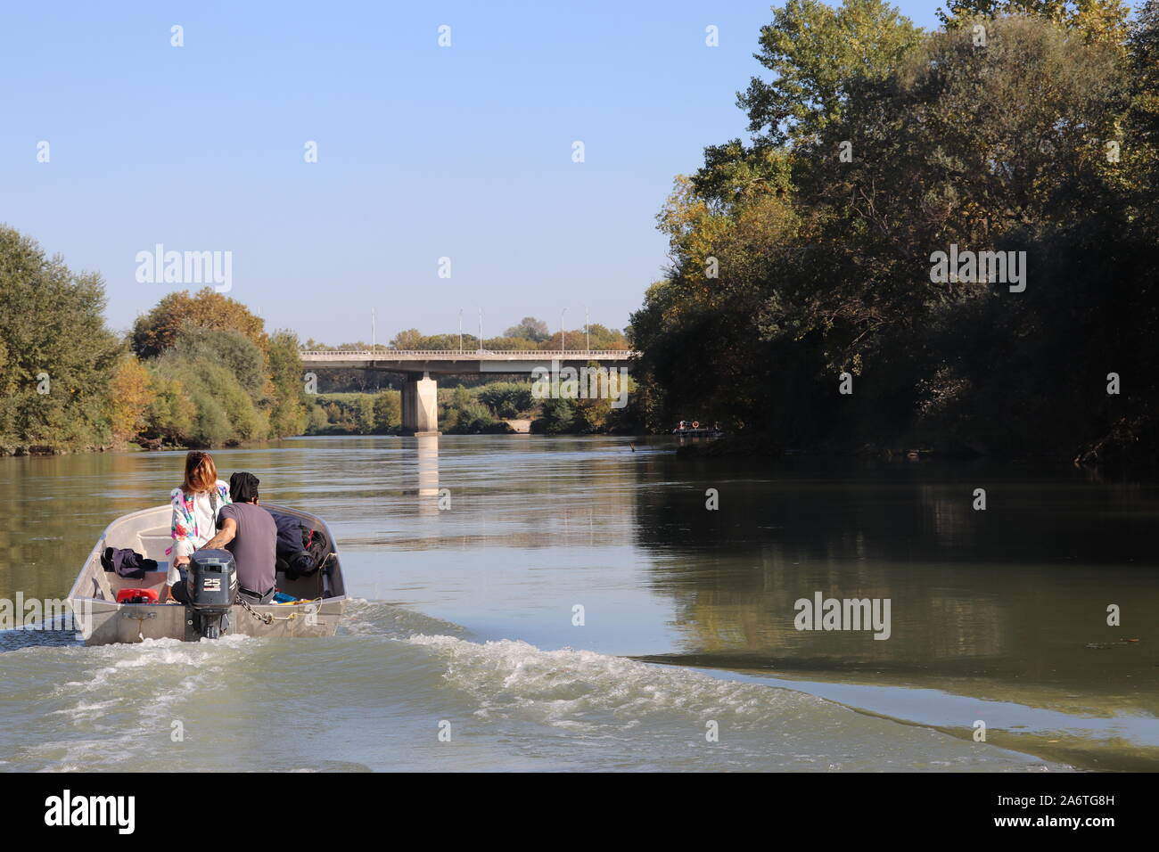 Fiume Tevere - Risalita dans gommone - Roma Banque D'Images