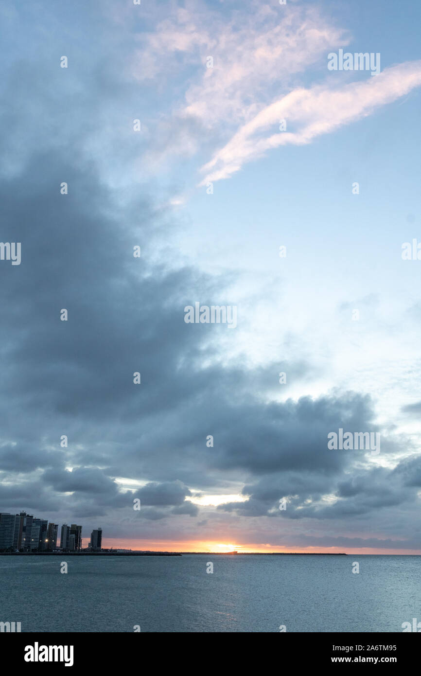 Soleil dans l'Avenue Beira Mar à Fortaleza Brésil Nothreast Banque D'Images