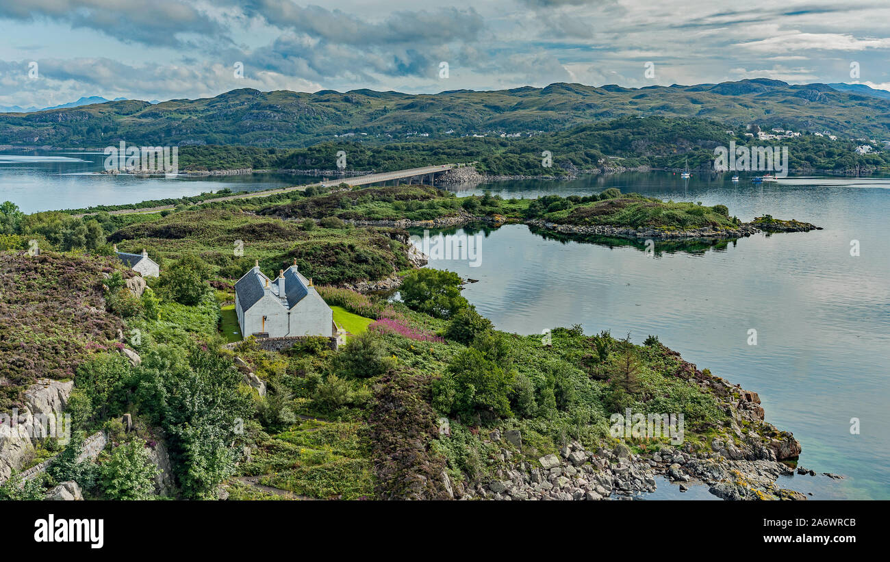 Kyle of Lochalsh et Skye Bridge, Kyle, Ecosse Banque D'Images