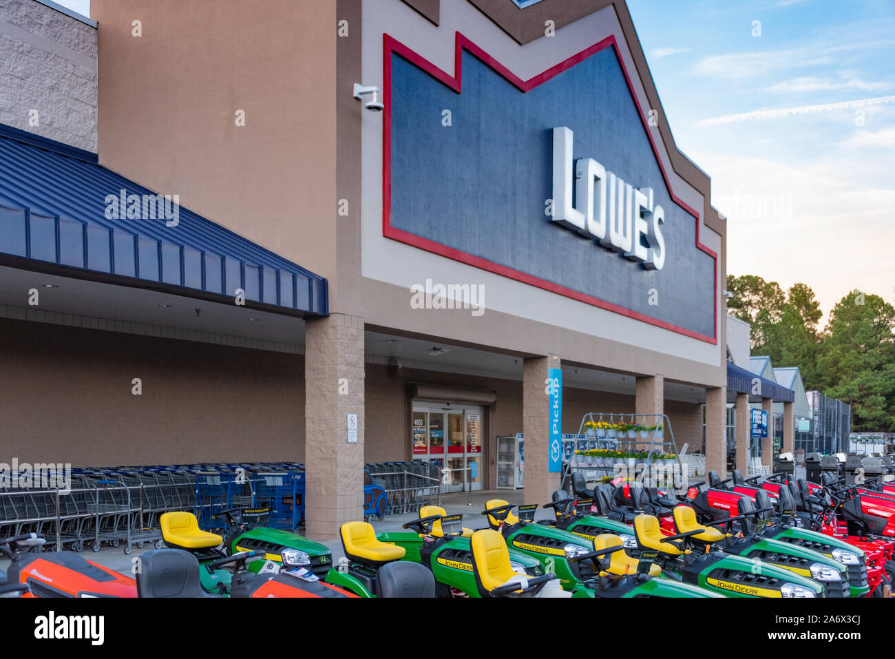 Lowe's home improvement store dans la région métropolitaine d'Atlanta, Géorgie. (USA) Banque D'Images