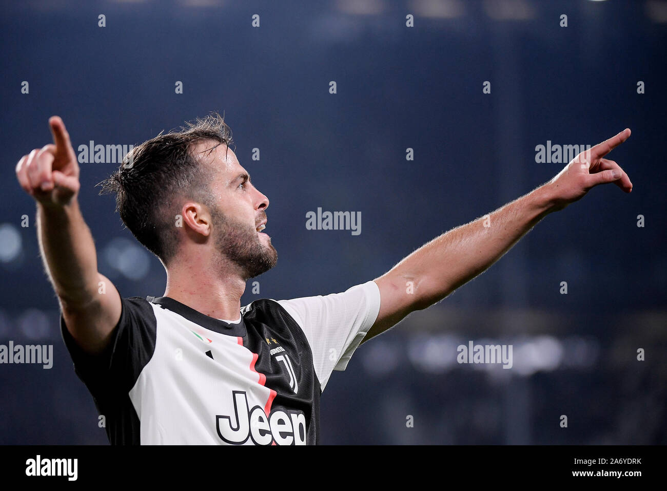 La Juventus player Code Pjanic au cours de la Juventus - Bologne match de foot dans le stade Allianz à Turin Banque D'Images