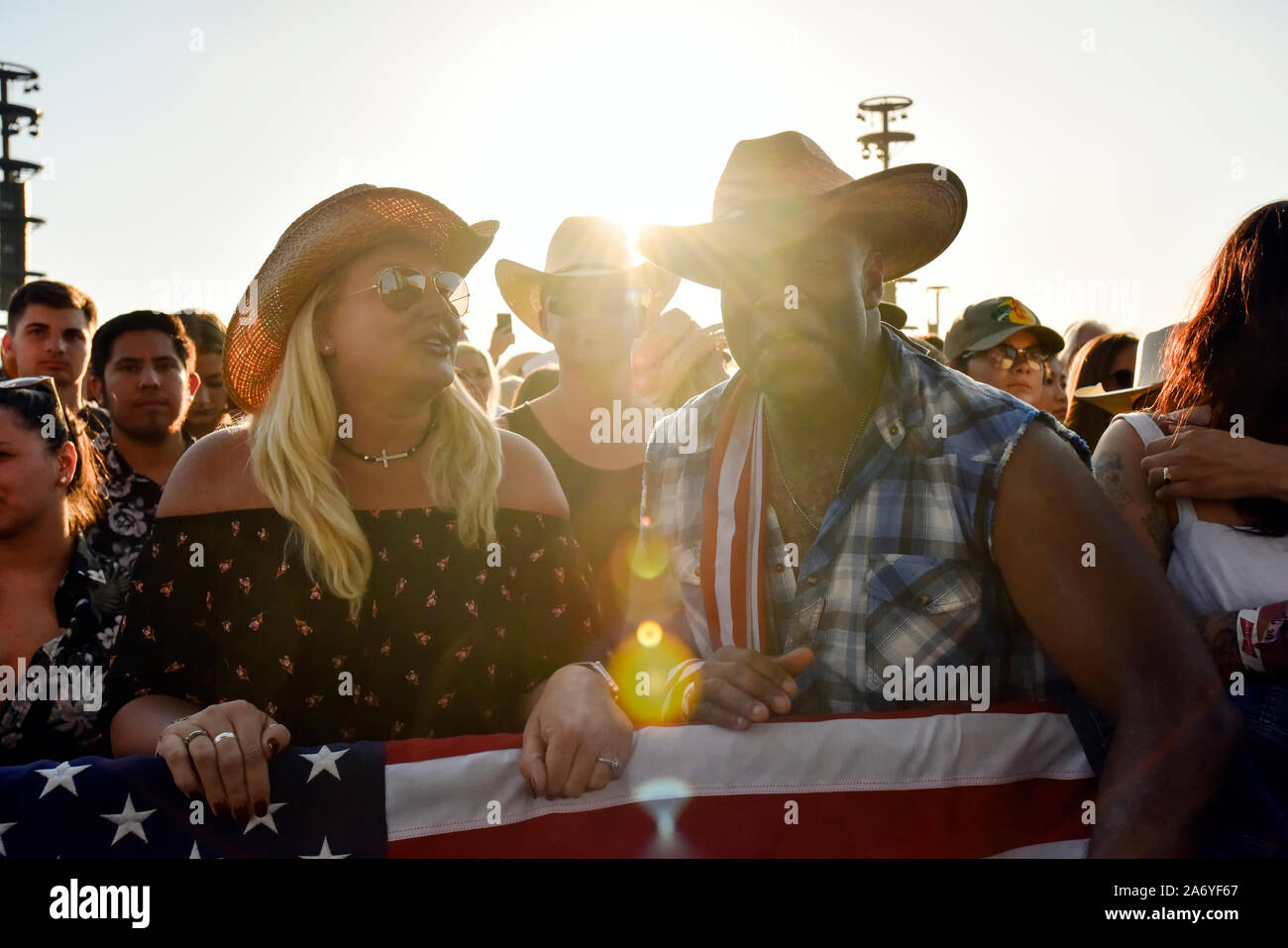 Scène de foule au Stagecoach Country Music Festival à Indio, en Californie Banque D'Images