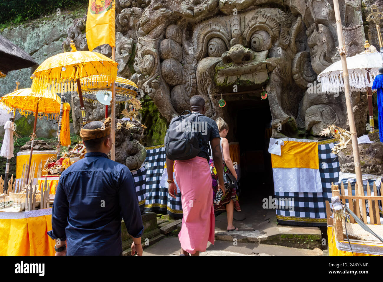 Ubud, Indonésie - 17 septembre 2018 : Touristique à Goa Gajah temple à Bali. Goa Gajah, ou Elephant Cave, est situé sur l'île de Bali près de Ubud, je Banque D'Images