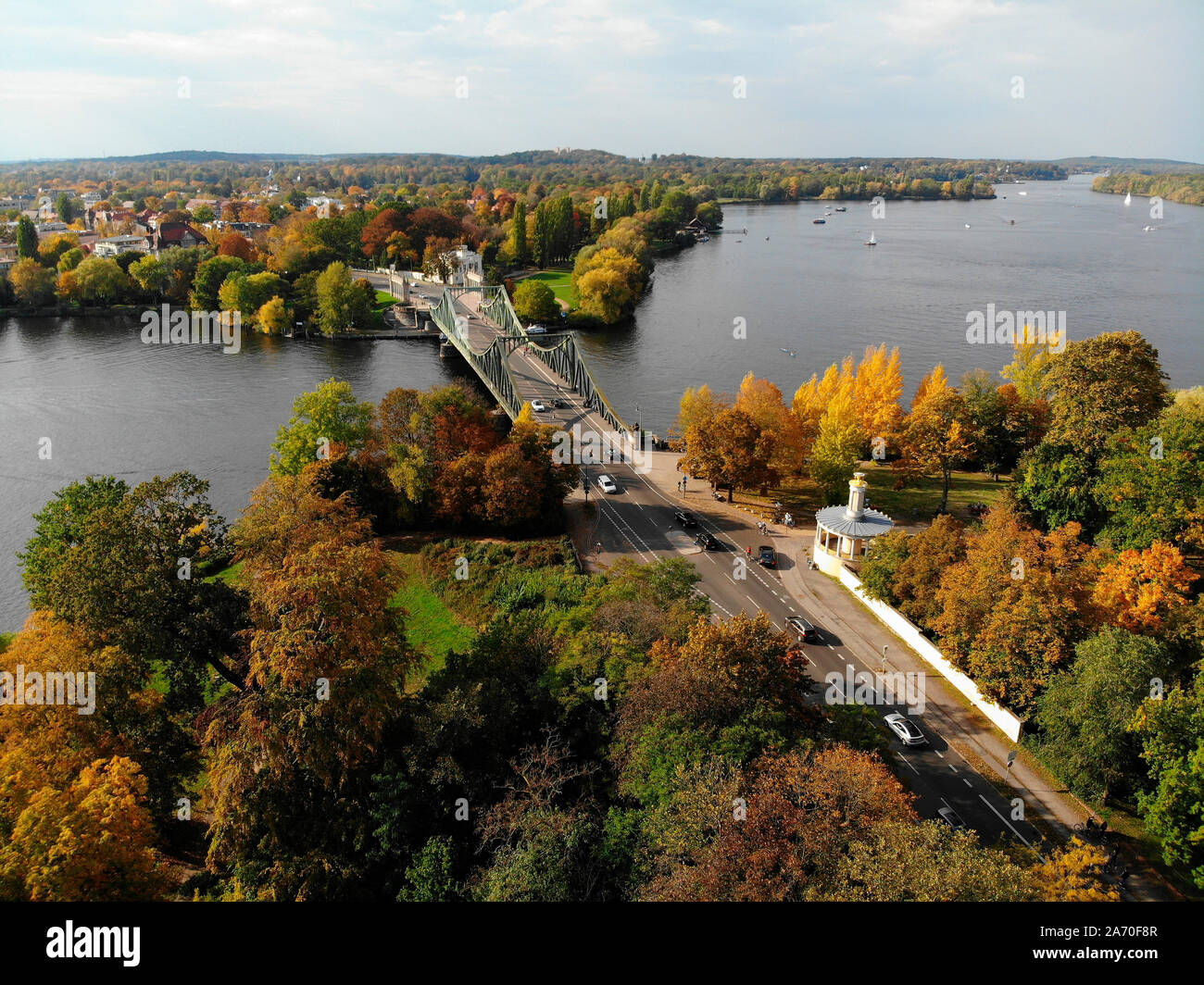 Luftbild : Glienicker Bruecke, Berliner Vorstadt, Potsdam, Brandebourg (nur für redaktionelle Verwendung. Keine Werbung. Referenzdatenbank : http://www Banque D'Images