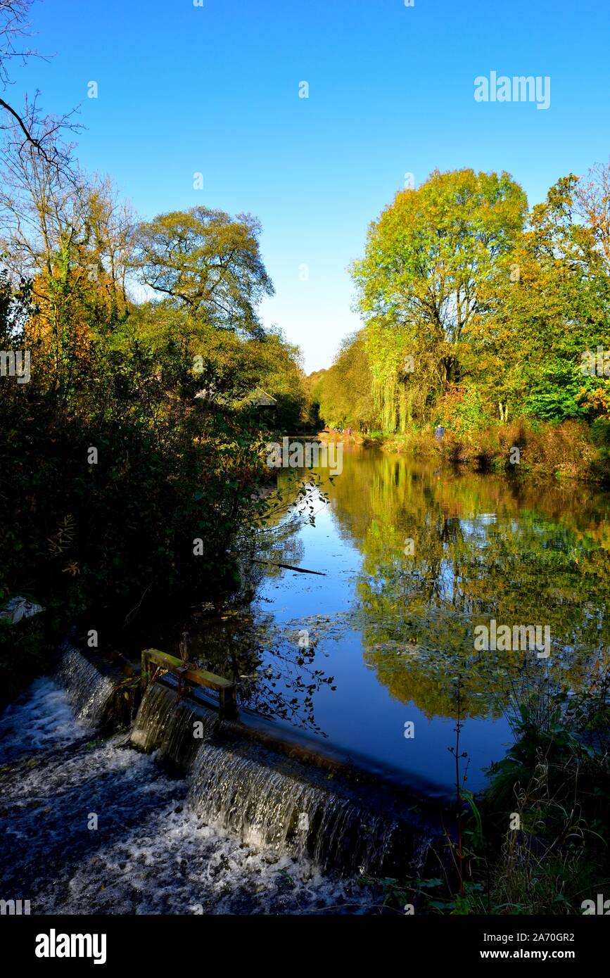 Canal De Cromford, Derbyshire, Angleterre, Royaume-Uni Banque D'Images Canal De Cromford, Derbyshire, Angleterre, Royaume-Uni Banque D'Images