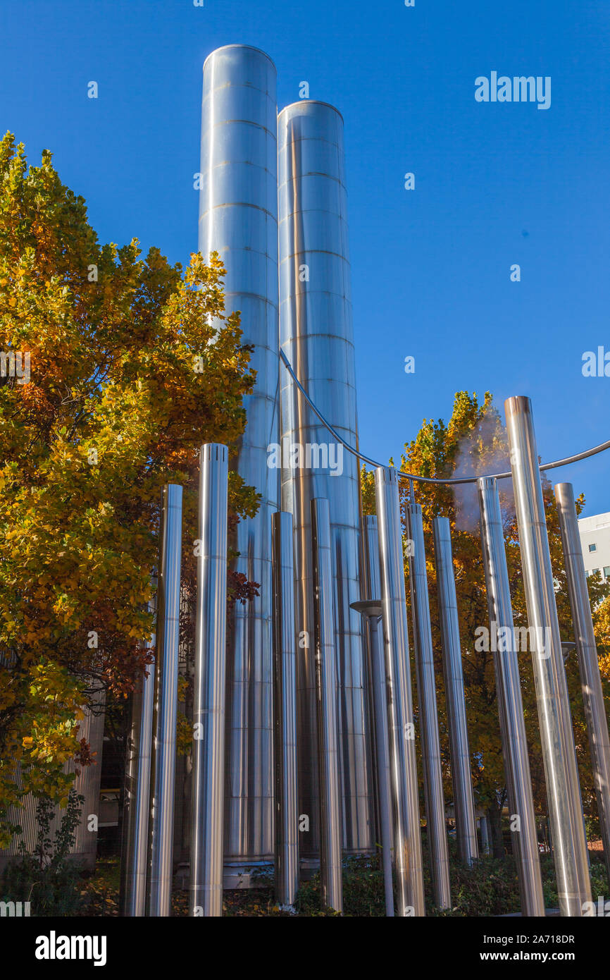 Les tuyaux d'aération et d'affichage artistique à l'Hôpital général de Vancouver Construction Gestion de l'énergie Banque D'Images