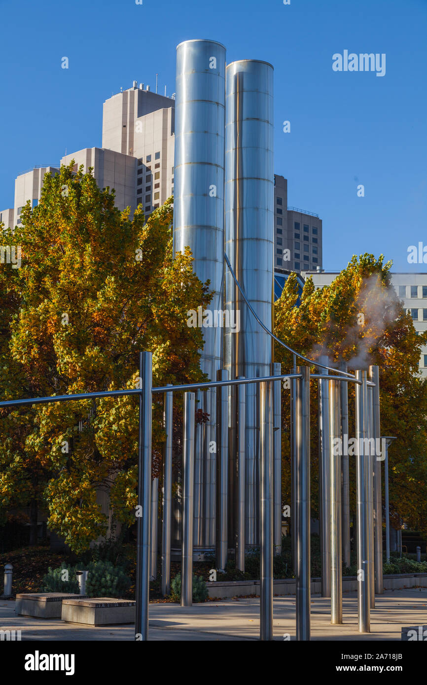 Les tuyaux d'aération et d'affichage artistique à l'Hôpital général de Vancouver Construction Gestion de l'énergie Banque D'Images