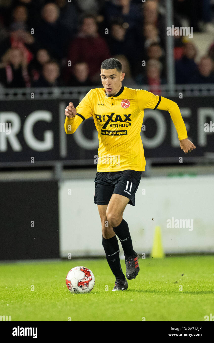 Almere, Pays-Bas. 29 Oct, 2019. ALMERE, 29-10-2019, le stade saison 2019/2020, Yanmar, Eerste ronde TOTO KNVB Beker. Almere City player Faris Hammouti pendant le jeu Almere City - Go Ahead Eagles : Crédit Photos Pro/Alamy Live News Banque D'Images