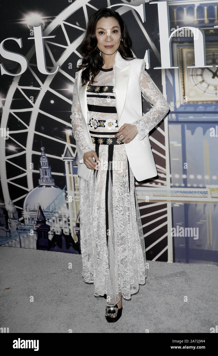 New York, États-Unis. 29 Oct, 2019. L'actrice Michelle Yeoh assiste à la première du film 'Last Christmas' à l'AMC Lincoln Square Theatre le 29 octobre 2019 à New York City.Photo de Peter Foley/UPI UPI : Crédit/Alamy Live News Banque D'Images