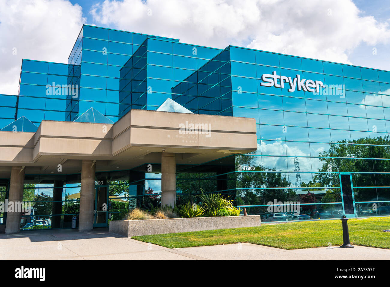 Sep 16, 2019 Fremont / CA / USA - Stryker Corporation siège à Silicon Valley ; Stryker Corporation est une entreprise Fortune 500 technologies médicales Banque D'Images