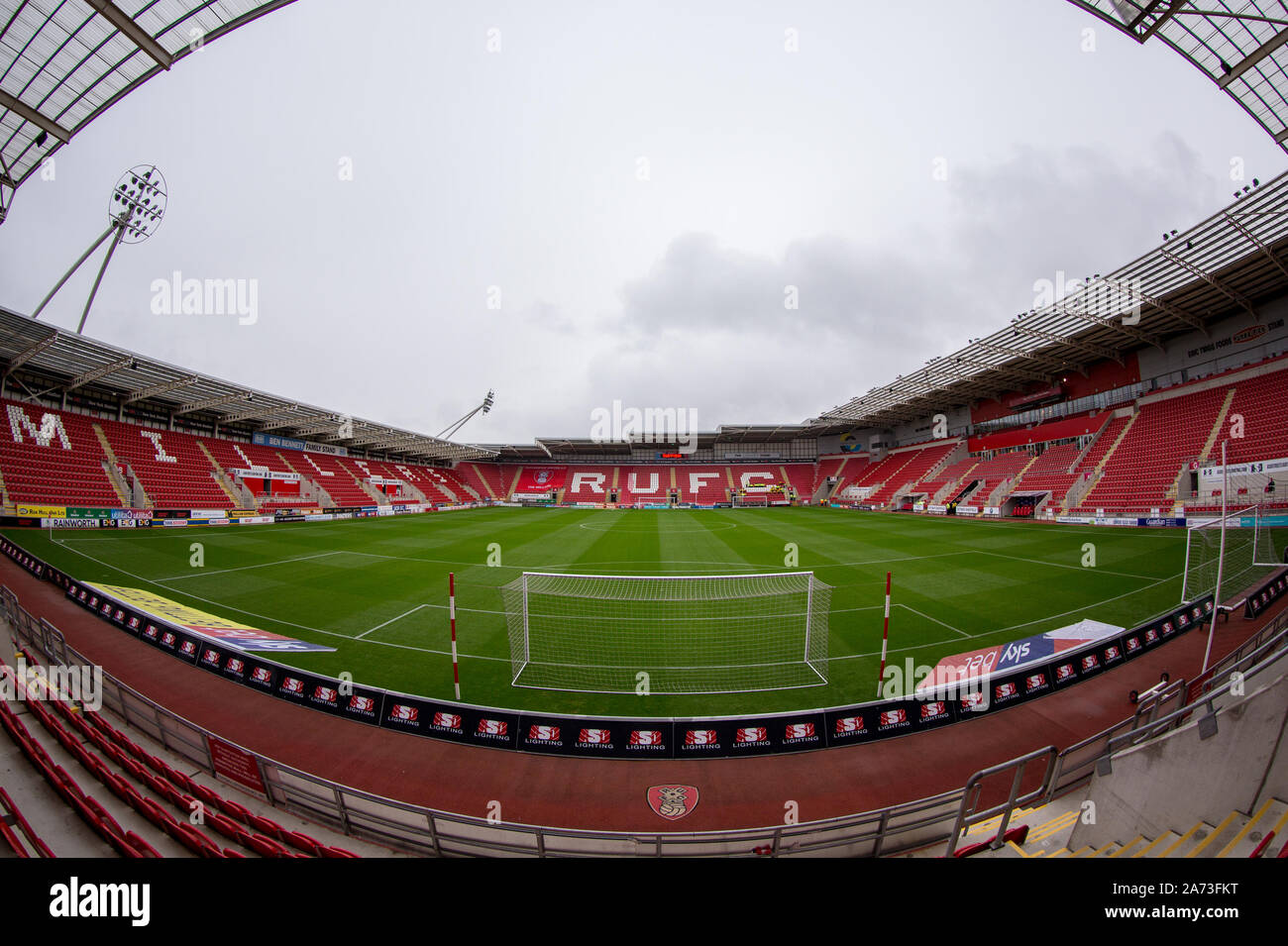 Vue générale du stade au cours de l'FAWSL avant match match entre Manchester United et les femmes Les femmes de la lecture à Leigh Sports Village, Leigh, Angleterre Banque D'Images
