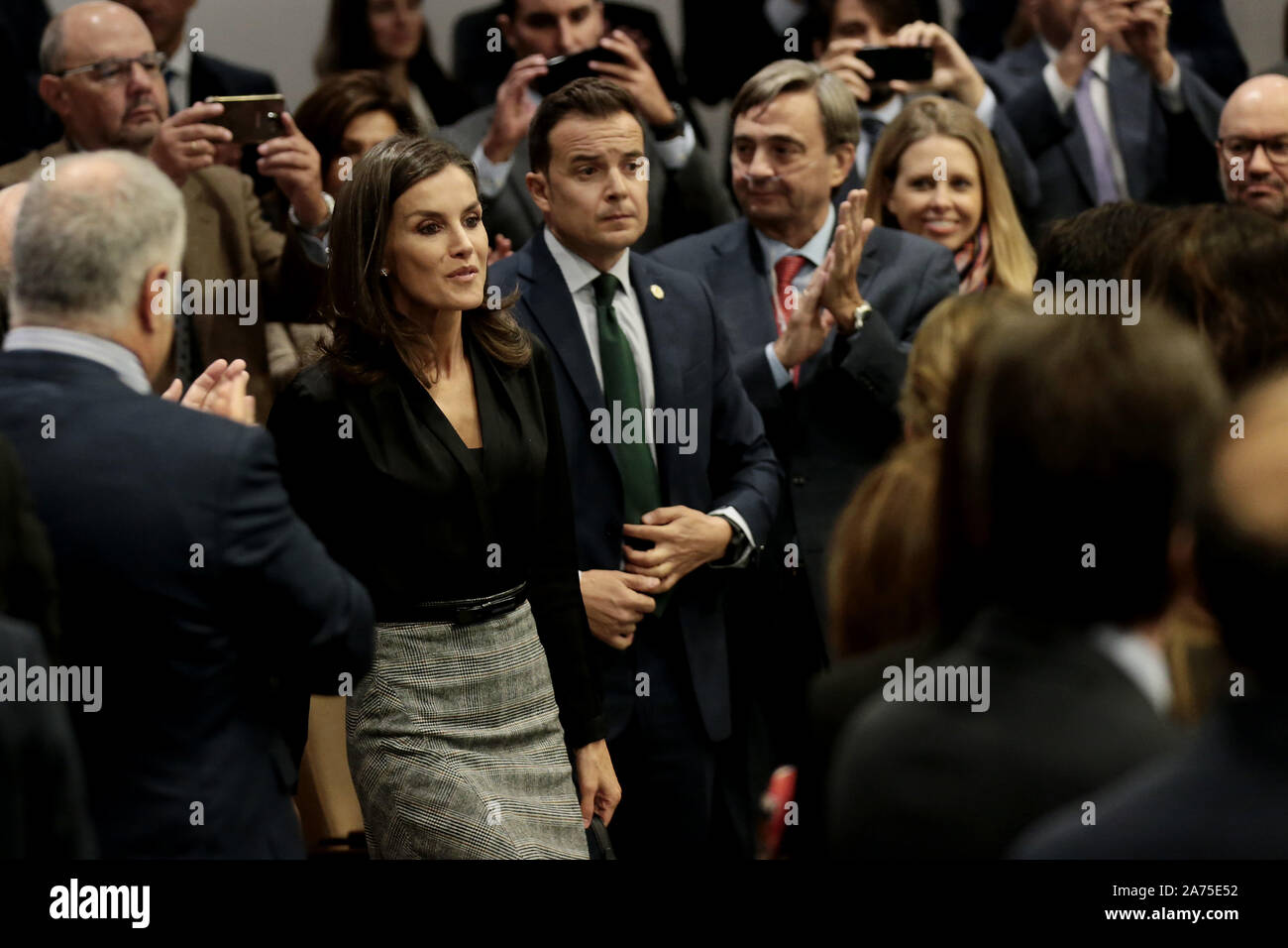 Madrid, Espagne ; 30/10/2019.- La Reine Letizia préside à la prestation de l'International Friendship Award (IFA), sept entrepreneurs chinois et africains de reconnaître leur contribution à l'investissement et la création d'emploi dans leur pays et à l'étranger. Les gagnants sont Li Ka Shing, président de CK Hutchison Holdings, Hong Tianzhu, président-directeur général de Texhong Textile Group Limited ; Liling Qi, président de Puente Chine España et la Roca Golf Resort ; Lidan Qi, directeur général de Puente Chine España ; et Chen Xi, président de Sanquan Food Co.,Ltd en outre, la trajectoire du président de la FIRS Banque D'Images