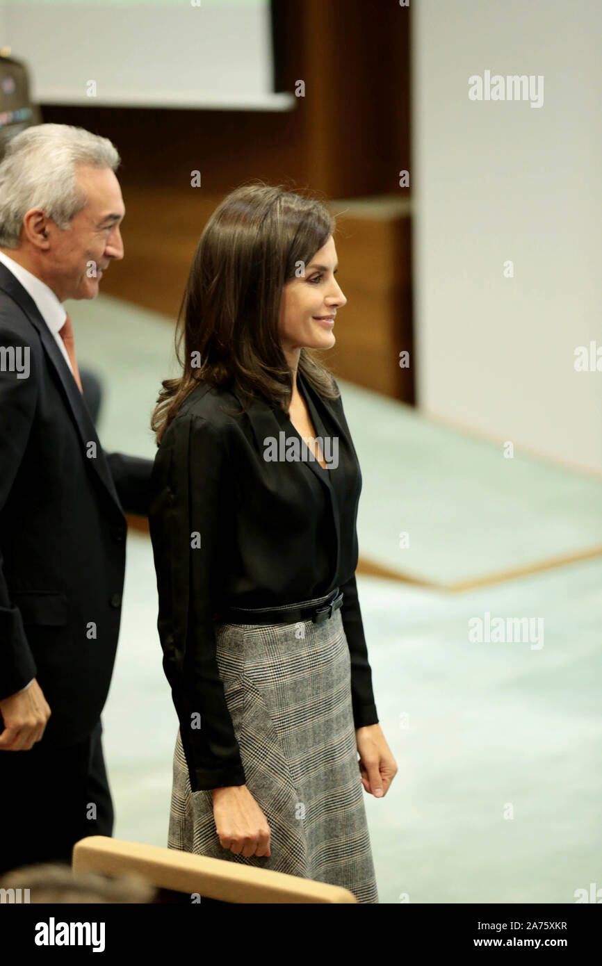 Madrid, Espagne ; 30/10/2019.- La Reine Letizia préside à la prestation de l'International Friendship Award (IFA), sept entrepreneurs chinois et africains de reconnaître leur contribution à l'investissement et la création d'emploi dans leur pays et à l'étranger. Les gagnants sont Li Ka Shing, président de CK Hutchison Holdings, Hong Tianzhu, président-directeur général de Texhong Textile Group Limited ; Liling Qi, président de Puente Chine España et la Roca Golf Resort ; Lidan Qi, directeur général de Puente Chine España ; et Chen Xi, président de Sanquan Food Co.,Ltd en outre, la trajectoire du président de la FIRS Banque D'Images