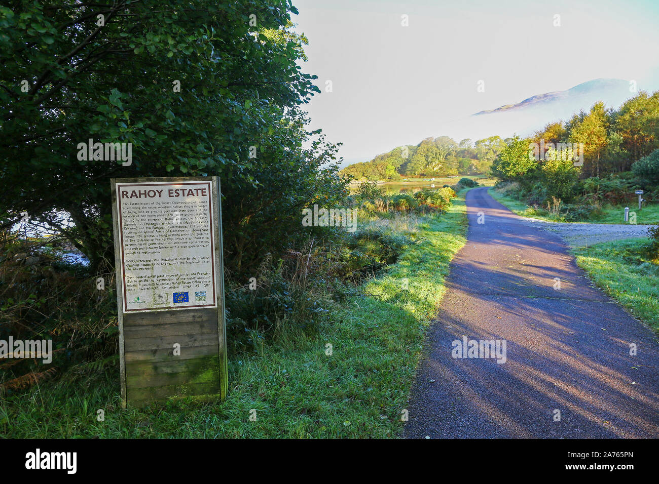 Un signe ou d'information sur la carte Rahoy estate sur les rives du Loch Teacuis, Morvern, Highlands, Scotland Banque D'Images