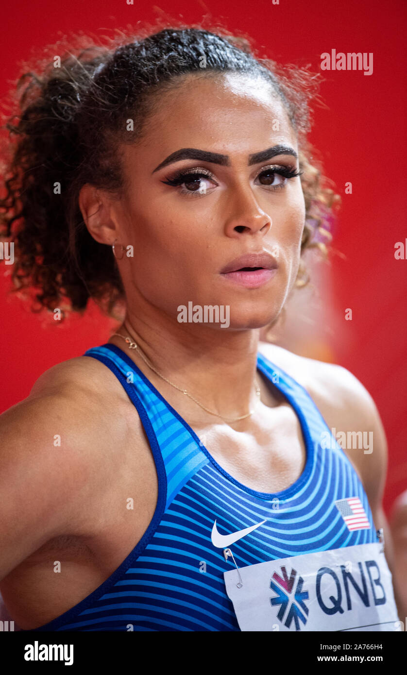 DOHA - QATAR 6 OCT : Sydney McLaughlin de l'USA en compétition dans le relais féminin 4x400m définitif le jour 10 de la 17e Championnats du monde d'athlétisme de l'IAAF Banque D'Images