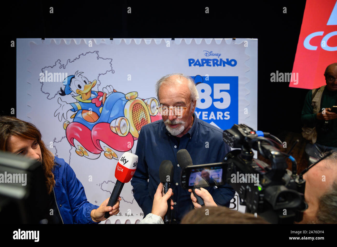 LUCCA, ITALIE. 30 OCTOBRE , 2019. Le concepteur de Donald Duck Giorgio Cavezzano au cours de la cérémonie d'inauguration du Lucca Comics AND GAMES 2019. événement Lucca Comics AND GAMES 2019. Stefano Dalle Luche / Alamy Live News. Banque D'Images