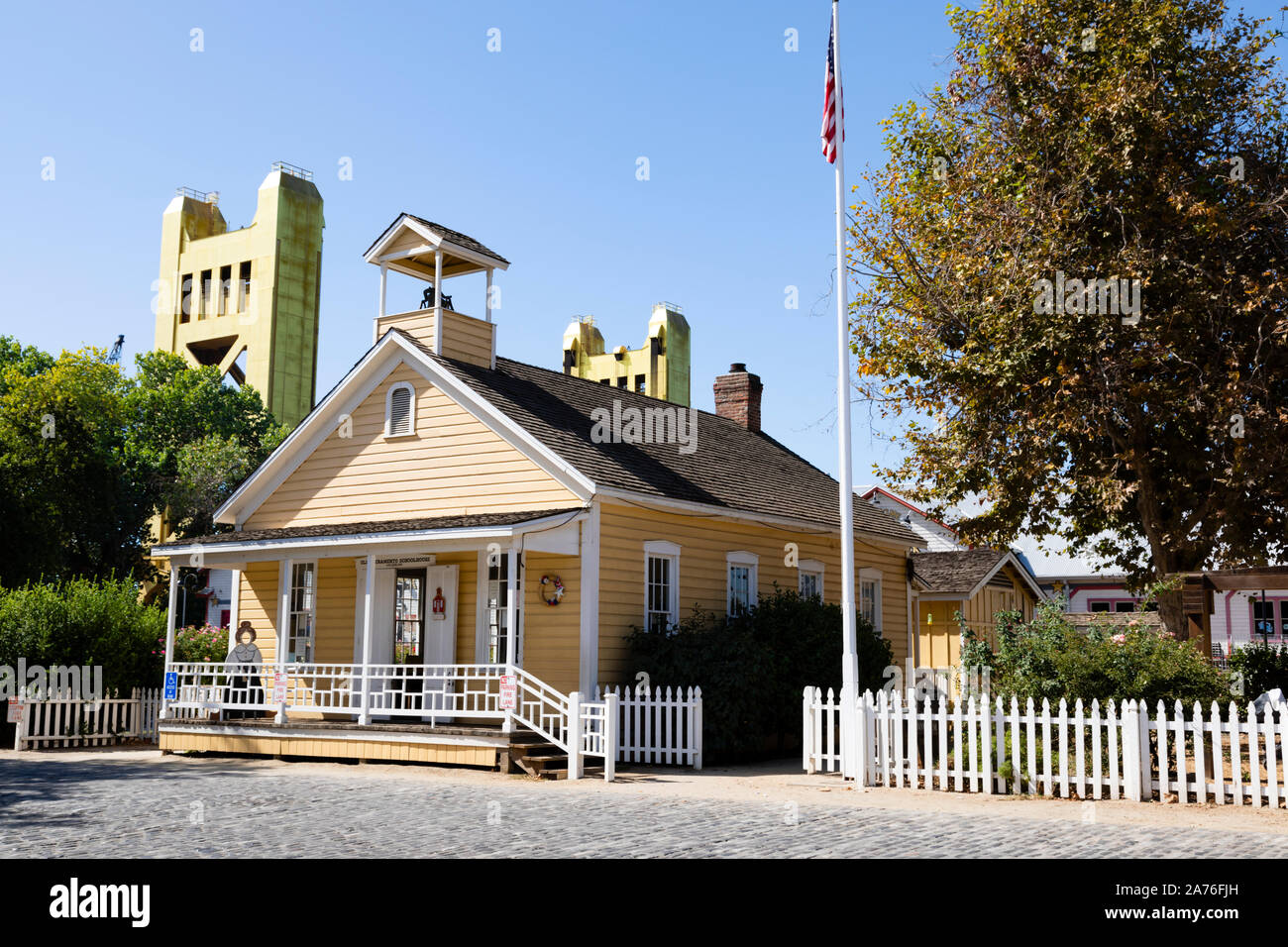 The old schoolhouse museum, Old Town, Sacramento, capitale de l'État de Californie, États-Unis d'Amérique. Banque D'Images