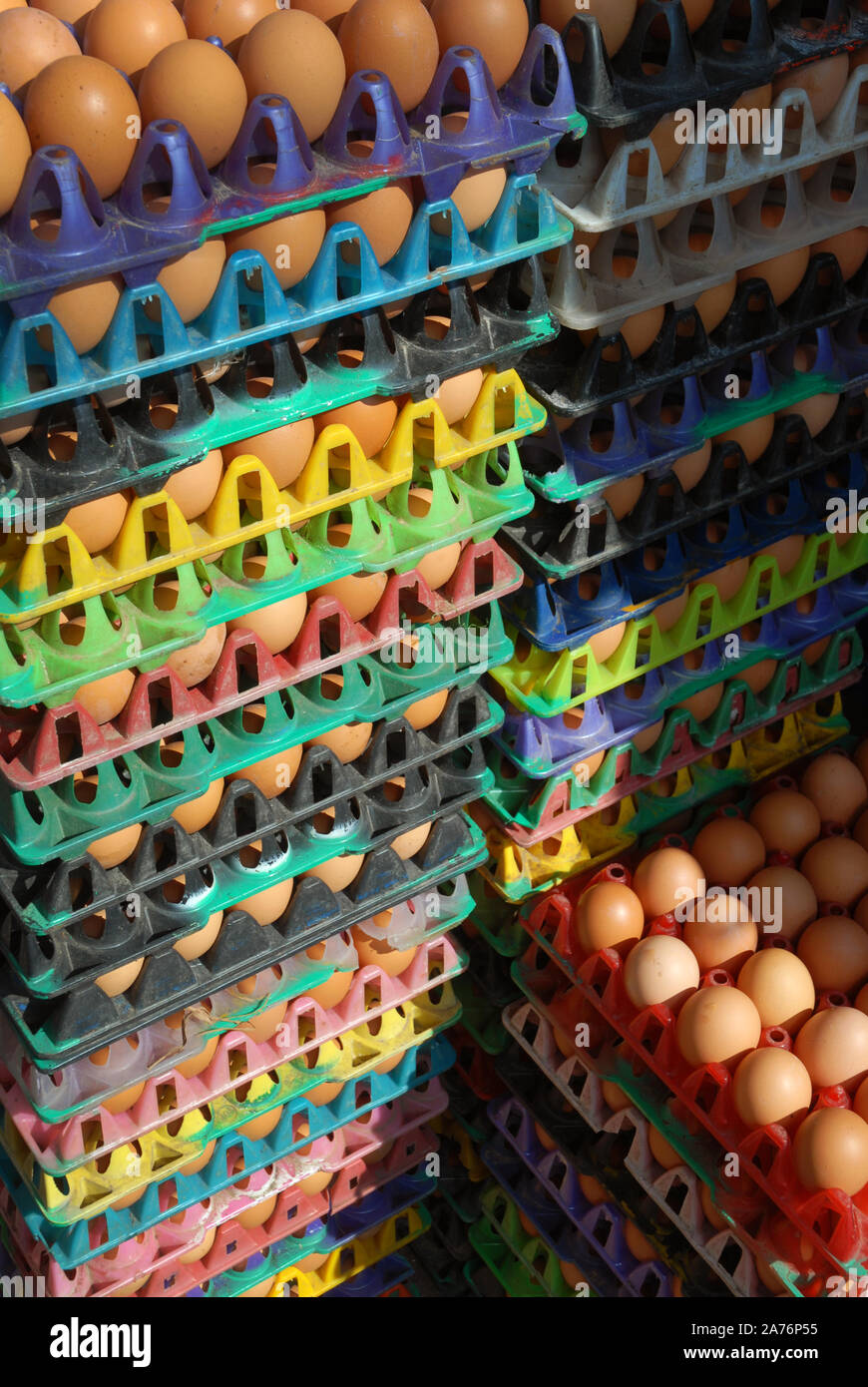 La vente des oeufs, Yangon, Myanmar, en Asie. Banque D'Images