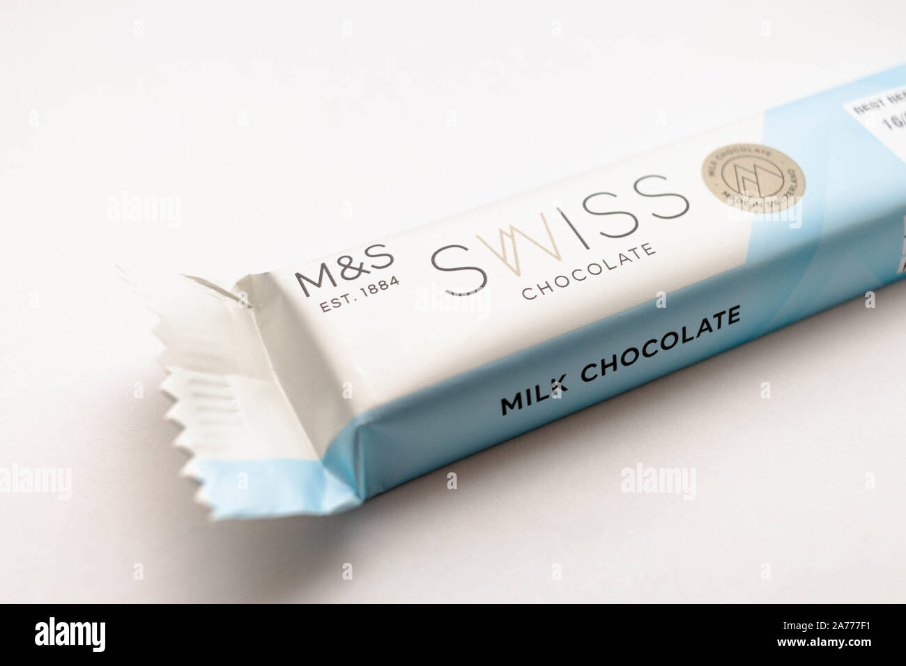Marks & Spencer Food, le lait au chocolat suisse Banque D'Images