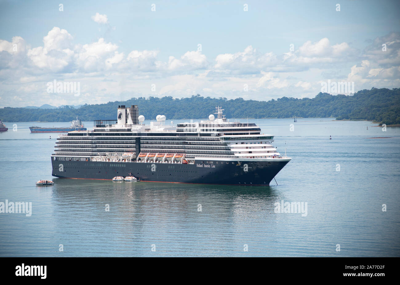 La ville de Panama-PANAMA-OCT 26, 2019:Le Canal de Panama est une voie navigable artificielle 82 km au Panama qui relie l'océan Atlantique à l'océan Pacifique. Banque D'Images