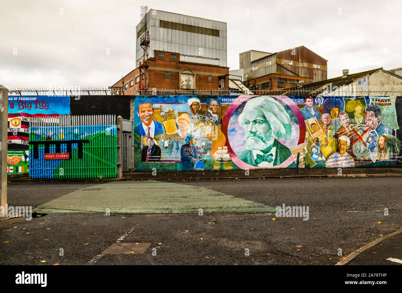 Carte Du Monde à Gratter Solve Carte Du Monde Avec Drapeaux Jigsaw