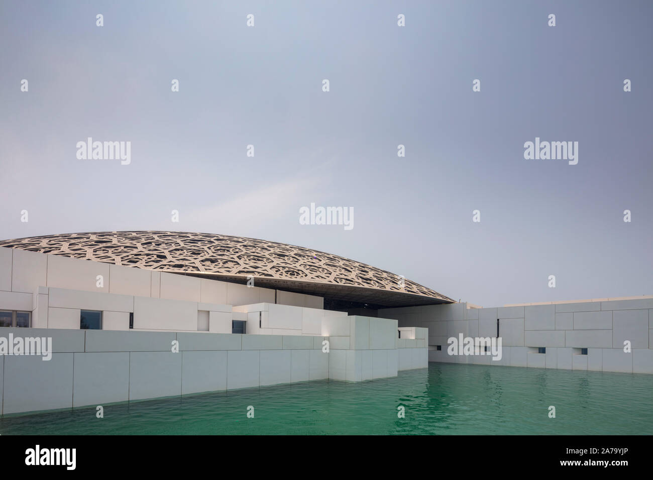 Vue d'extérieur, Musée du Louvre, de l'Abu Dhabi Banque D'Images