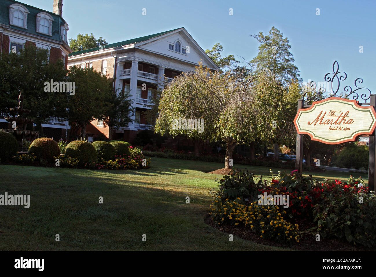 Le quartier historique de Martha Washington Inn dans le centre-ville d'Abingdon, VA, USA Banque D'Images