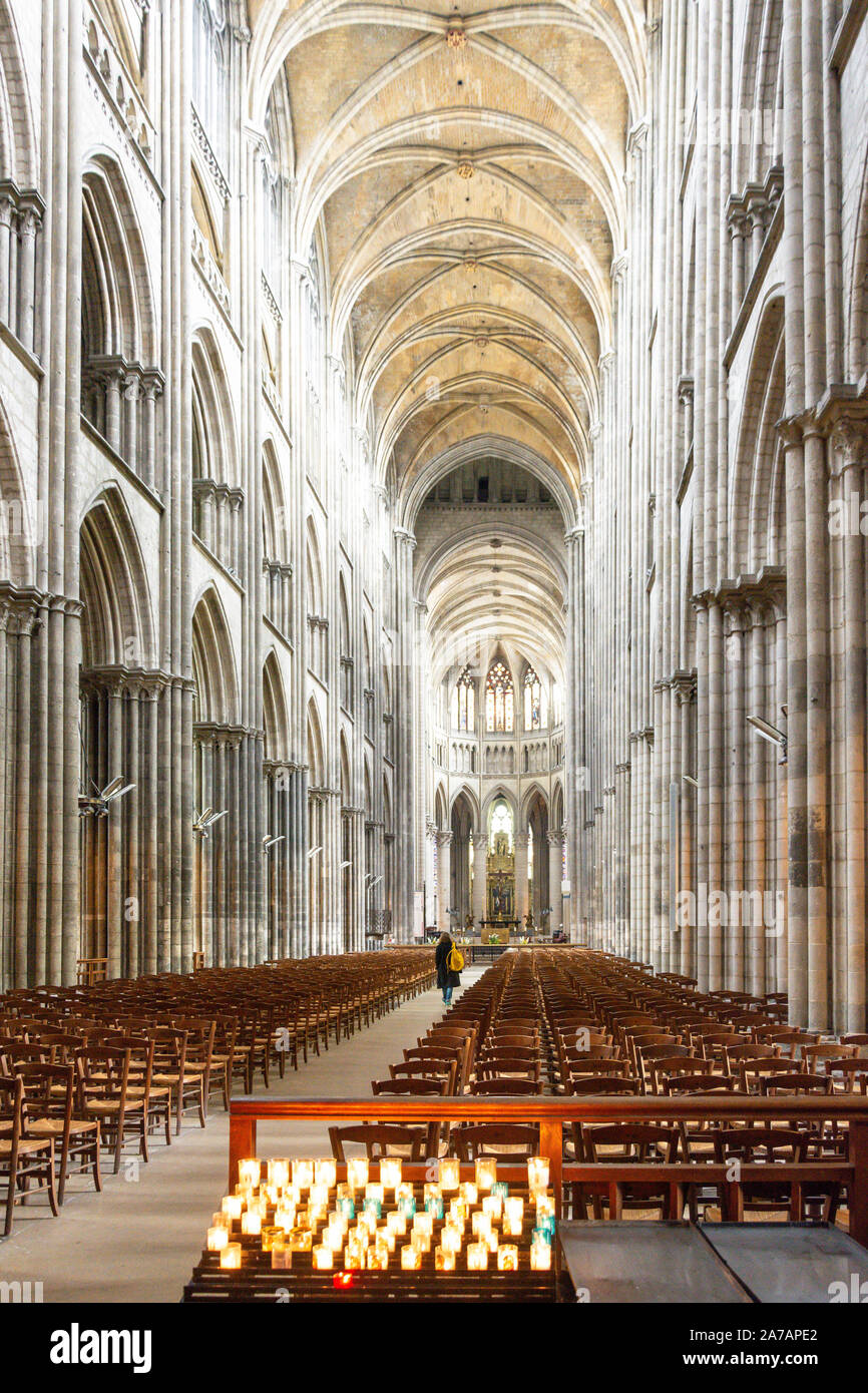 Nef de l'intérieur de la Cathédrale de Rouen, Place de la Cathédrale, Rouen,  Normandie, France Photo Stock - Alamy