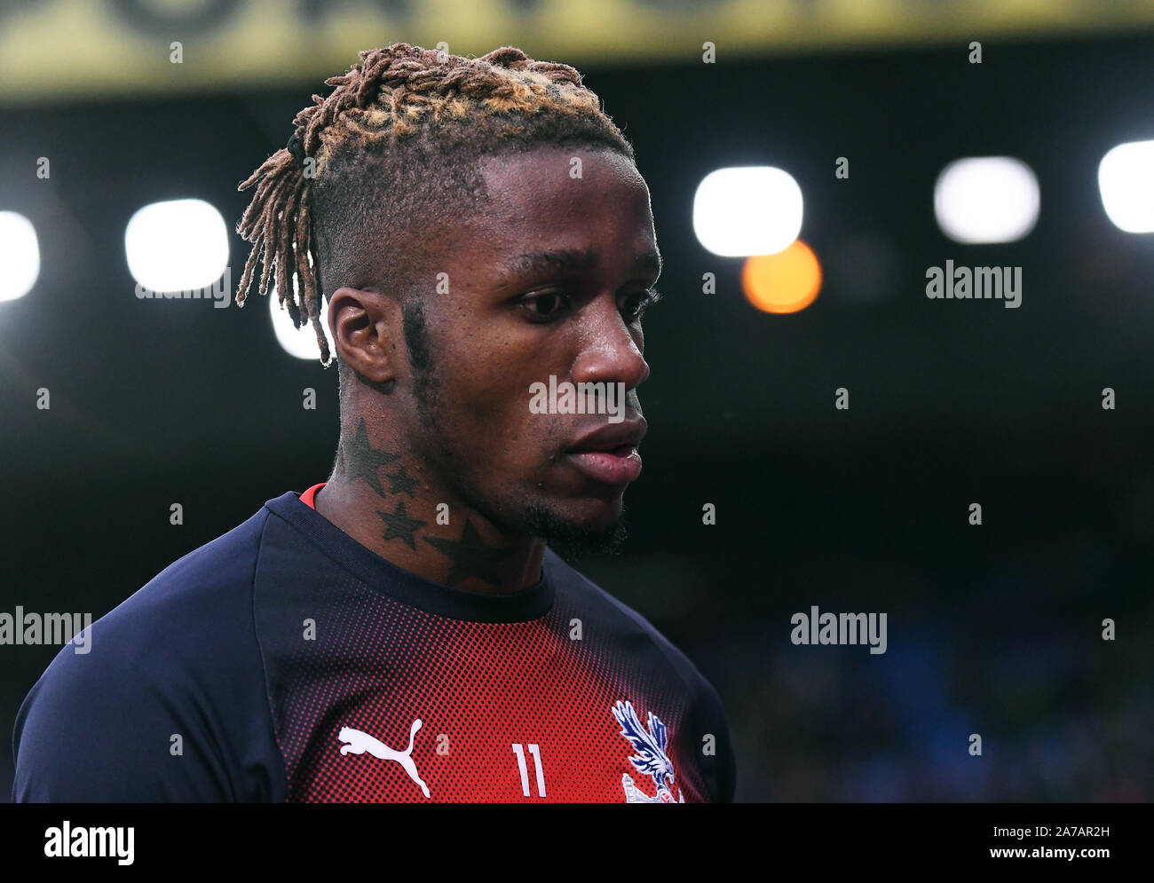 Londres, Angleterre - le 12 janvier 2019 : Wilfried Zaha de Palace en photo avant la Premier League 2018/19 match entre Crystal Palace et Watford à Selhurst Park. Banque D'Images