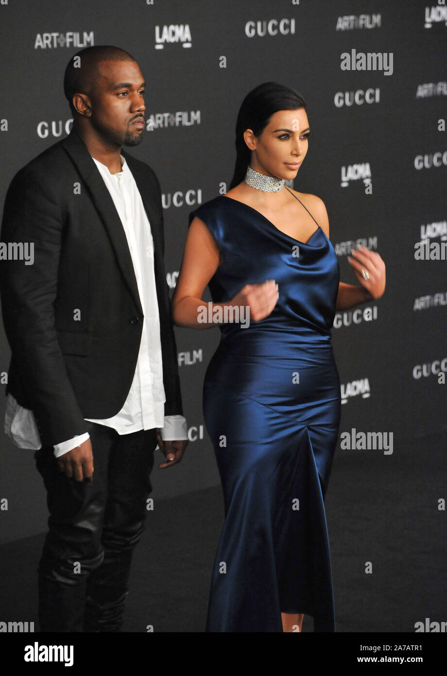 LOS ANGELES, CA - 1 NOVEMBRE 2014 : Kim Kardashian et Kanye West au 2014 de l'Art LACMA +Film Gala à la Los Angeles County Museum of Art © 2014 Paul Smith / Featureflash Banque D'Images