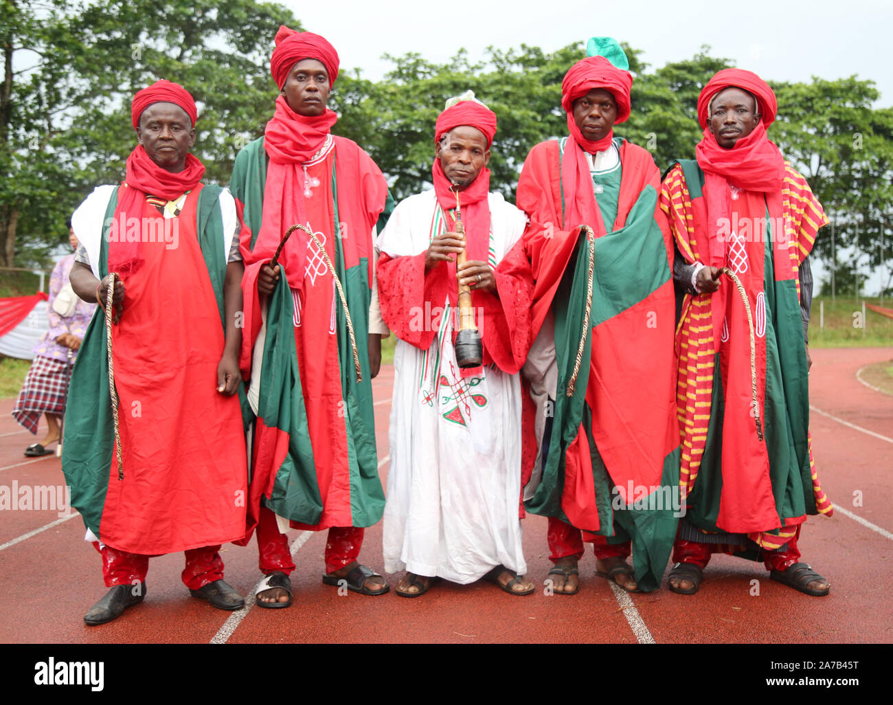 La tribu Hausa-Fulani du nord du Nigeria présente sa riche culture lors du Festival national des arts et de la culture (NAFEST) dans l'État d'Edo, au Nigeria. Banque D'Images