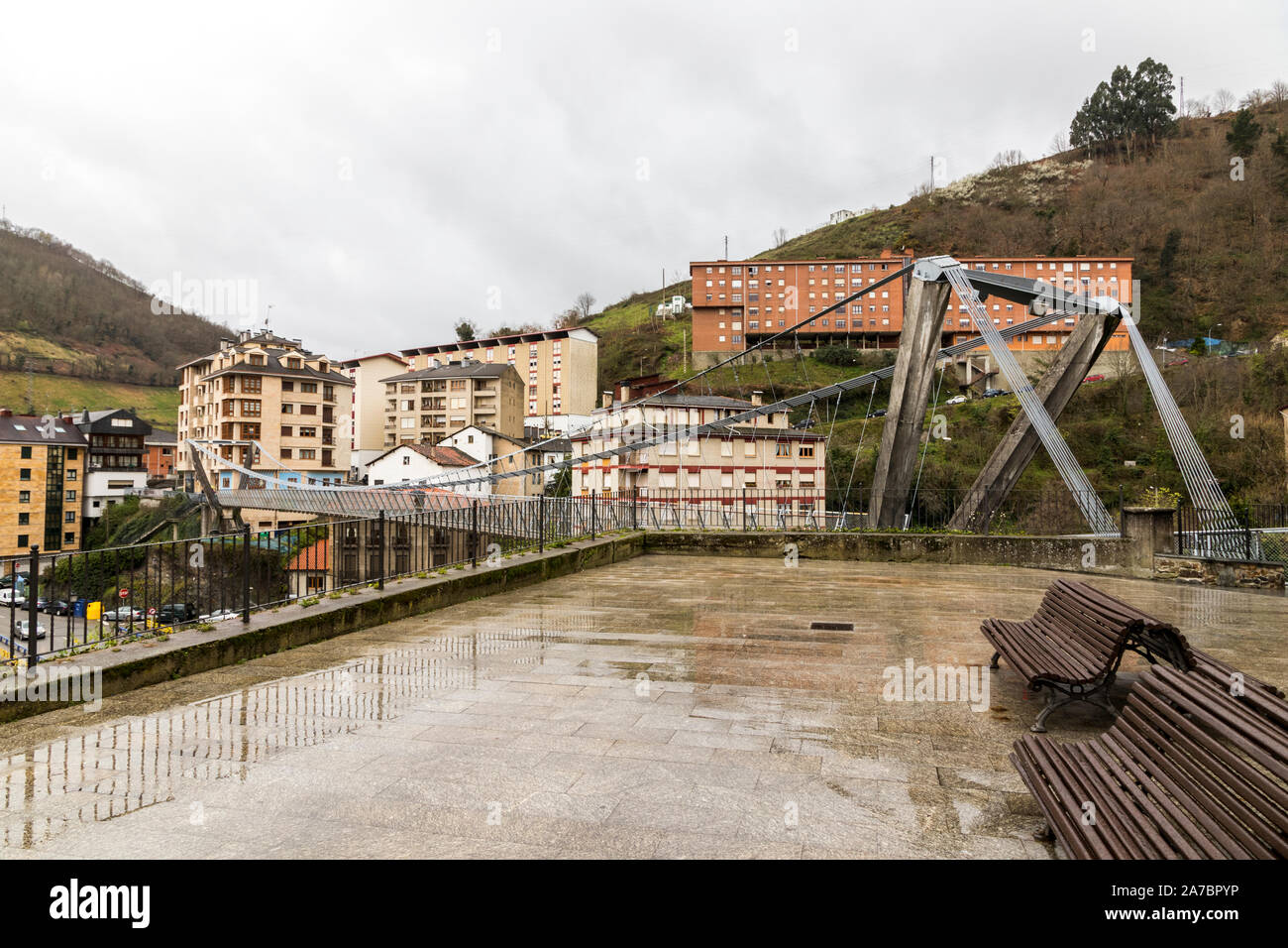 Cangas del Narcea, Espagne. Le Puente Colgante (Pont suspendu) Banque D'Images