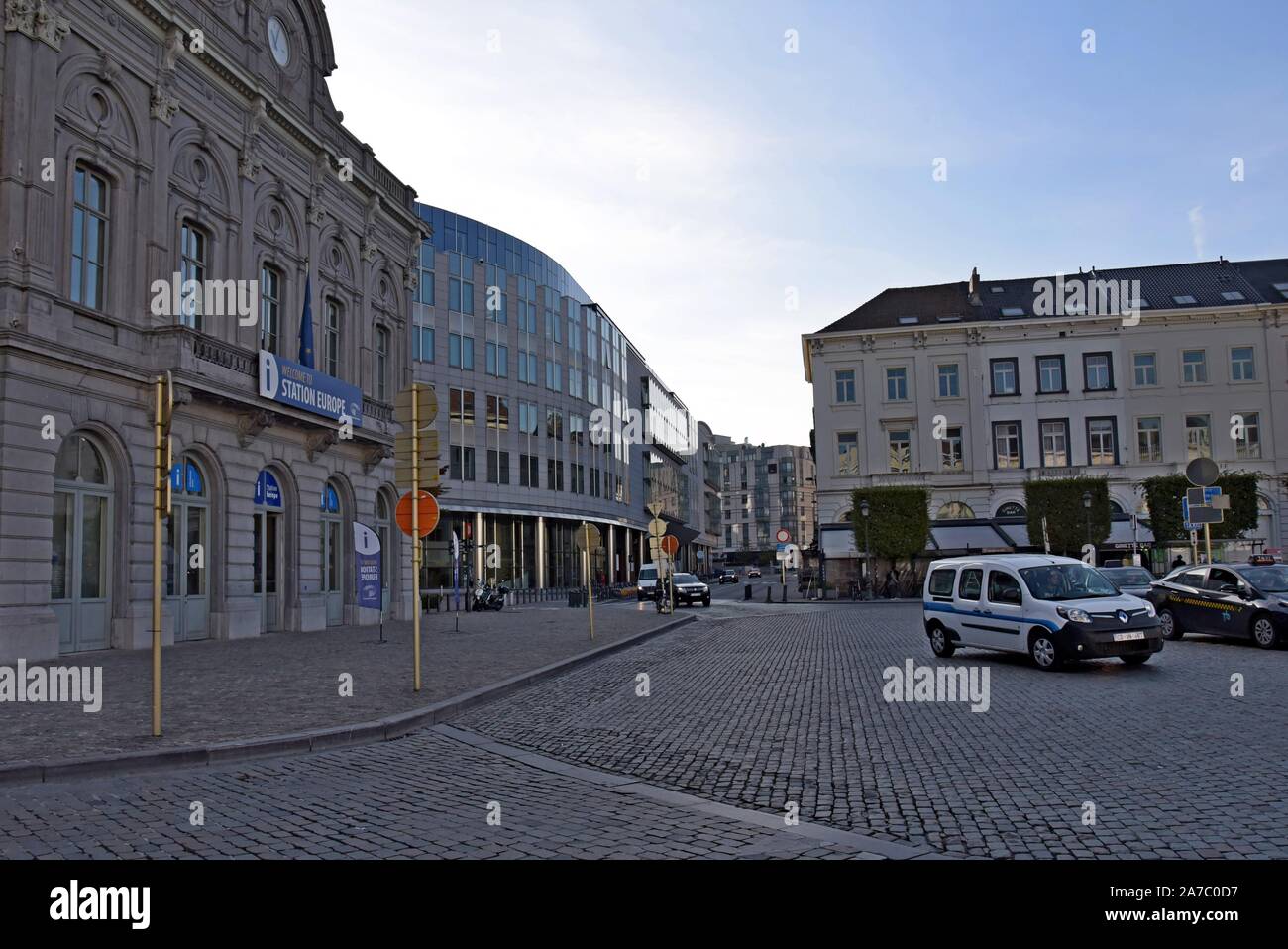 Les bâtiments du Parlement européen à la Place de Luxembourg, Bruxelles, Belgique Banque D'Images