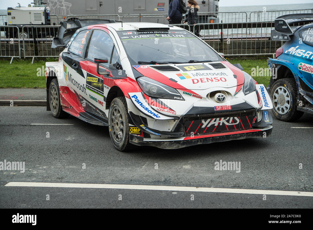 Kris Meeke Gazoo Racing Toyota du WRT Yaris WRC voiture au WRC Wales Rally GB Cérémonie de clôture à Llandudno, au Pays de Galles, Royaume-Uni Banque D'Images