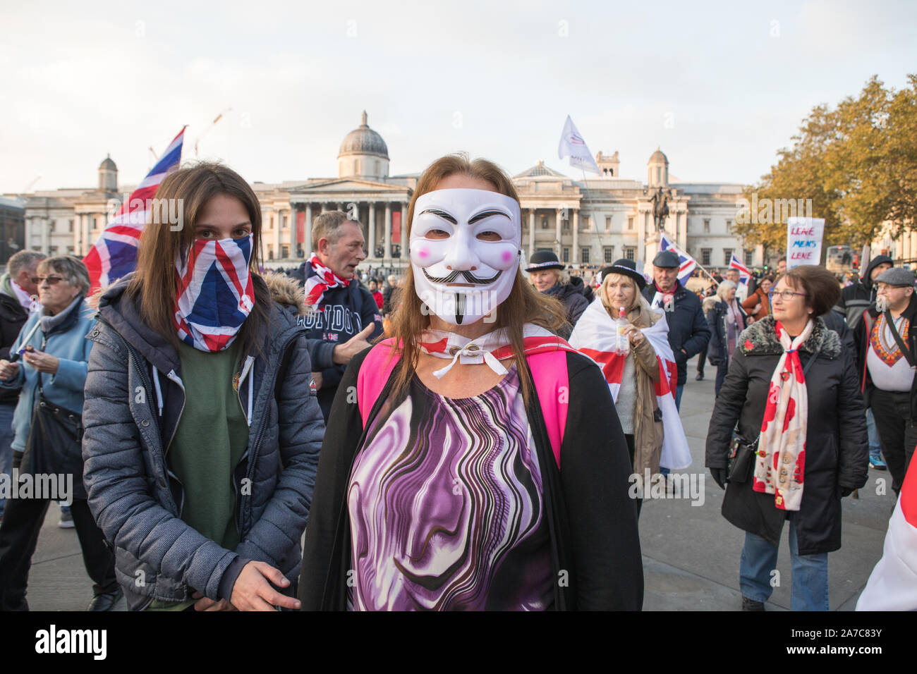 Westminster, London, UK. 31 octobre 2019. Centaines de manifestants Brexit convergent sur Trafalgar Square pour protester contre les membres du Parlement l'impossibilité de livrer Brexit le 31 octobre. Les manifestants appel à quitter l'UE et respecter le résultat du référendum en 2016. Banque D'Images