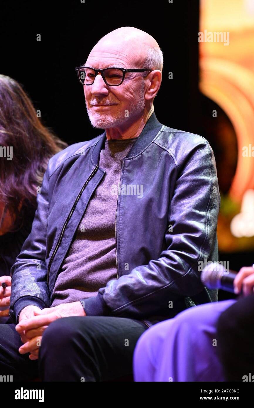 LUCCA, ITALIE. 01 novembre , 2019. Patrick Stewart et d'autres membres de la série Star Trek : Picard de Amazon grands invités de la 53e édition de Lucca Comics & Games, où l'amazone television series a été présenté au public. Stefano Dalle Luche / Alamy Live News. Banque D'Images