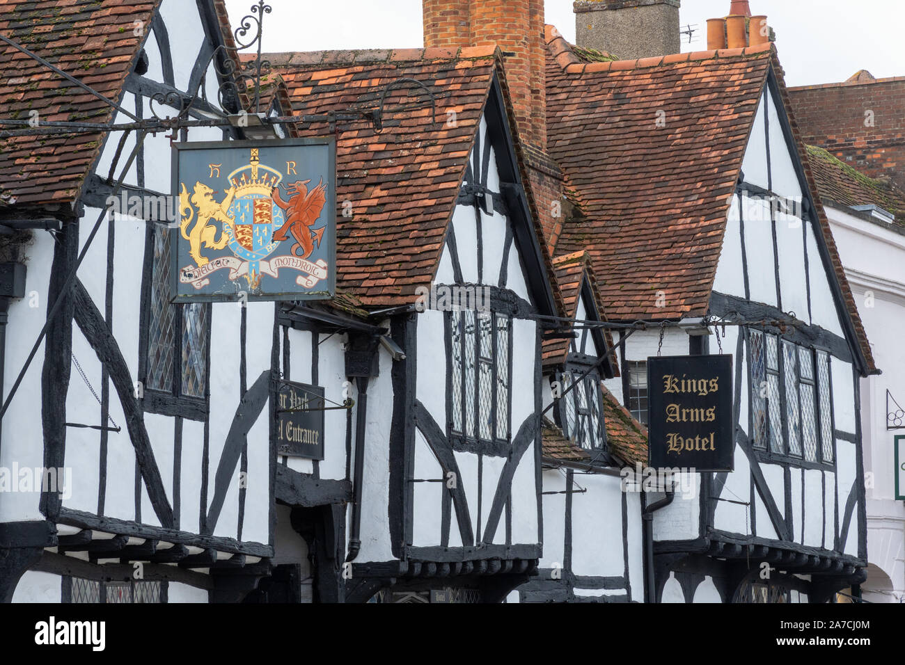 Kings Arms Hotel sur la rue principale de la vieille ville de Amersham, España Banque D'Images