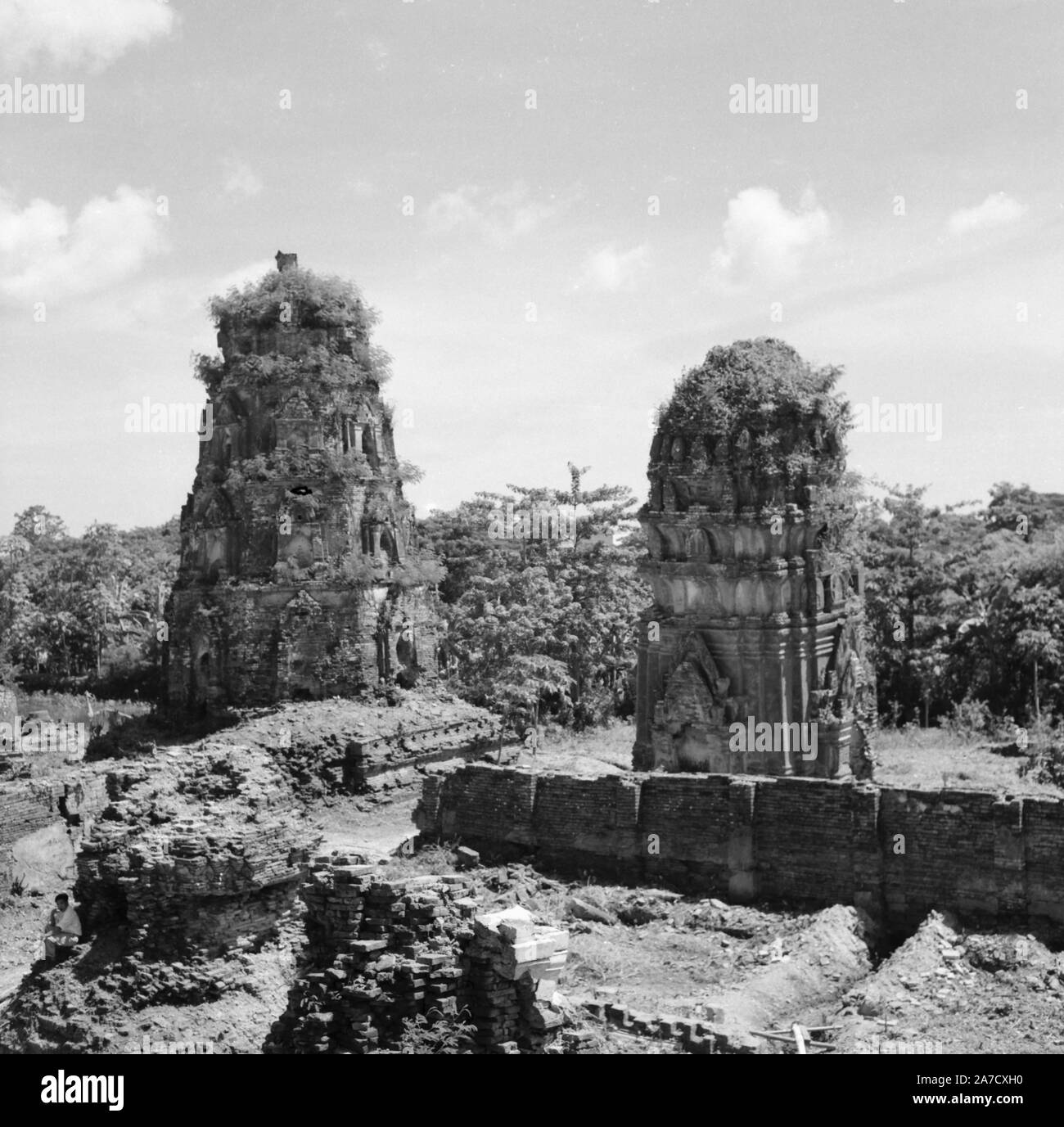 Ayutthaya Historical Park, tandis que d'être restauré par le chef avec don d'Unu PM de la Birmanie, comme le montre cette série de photographies prises le 7 Oct 1956 Banque D'Images
