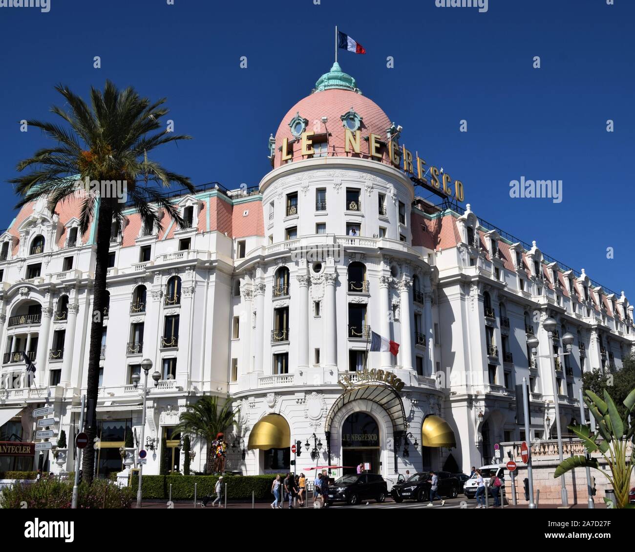 Extérieur de l'hôtel le Negresco, Promenade des Anglais, Nice, Sud de la France Banque D'Images