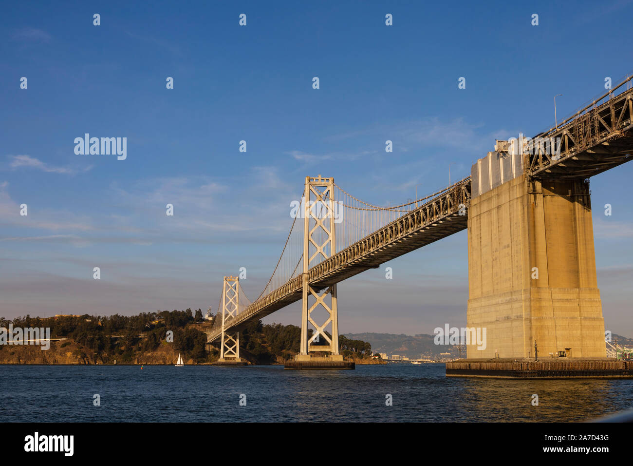 La section ouest de la San Francisco Oakland Bay Bridge, en Californie, États-Unis d'Amérique Banque D'Images