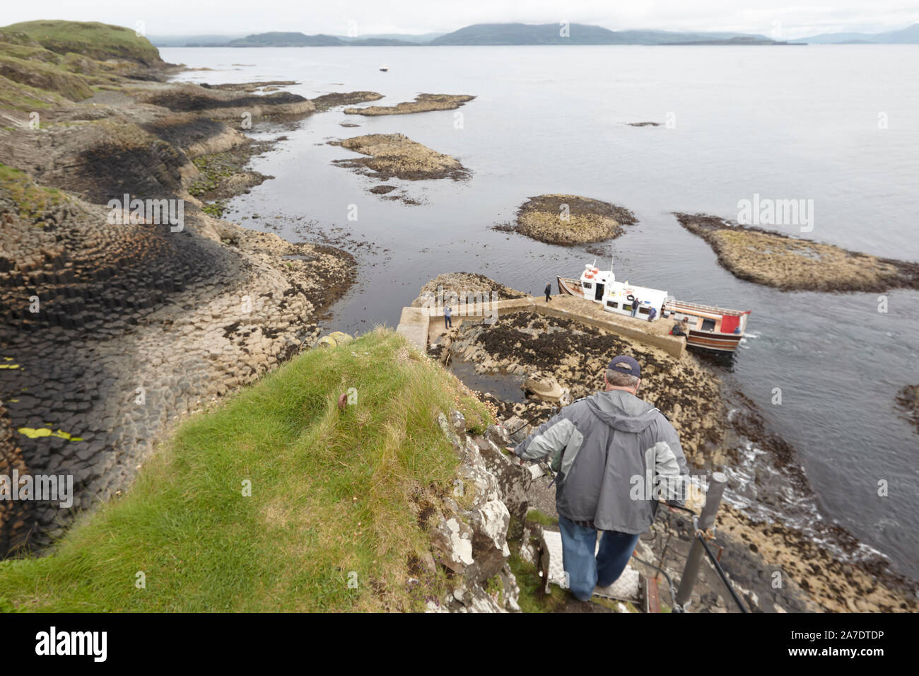 Les colonnes de basalte sur l'île de Staffa, Hébrides intérieures, Ecosse, Royaume-Uni Banque D'Images