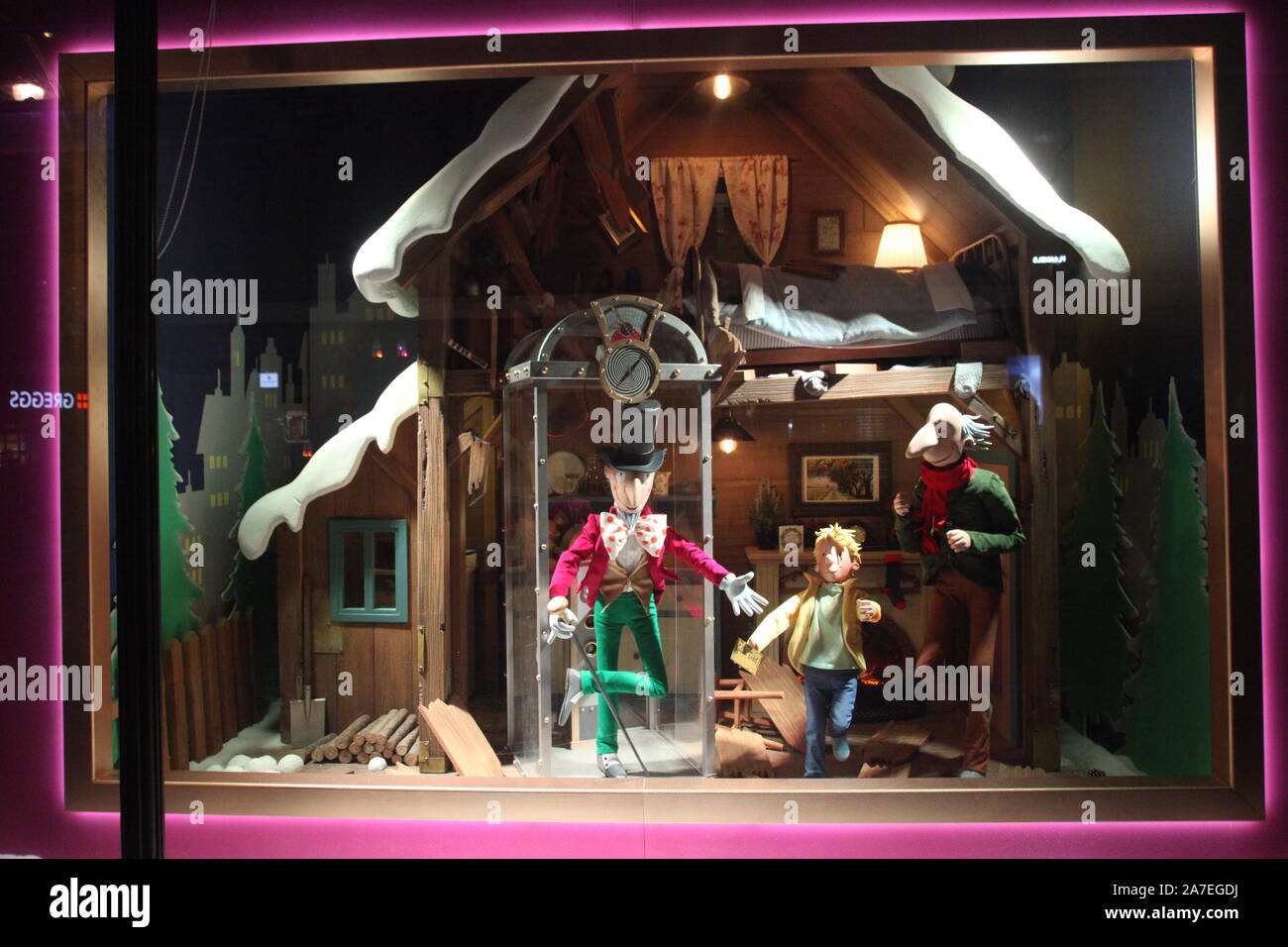 Newcastle sur Tyne, Royaume-Uni, 1er novembre 2019, a révélé que la fenêtre de Noël Fenwick Charlie et la Chocolaterie sur Northumberland Street, Crédit : David Whinham/Alamy Live News Banque D'Images