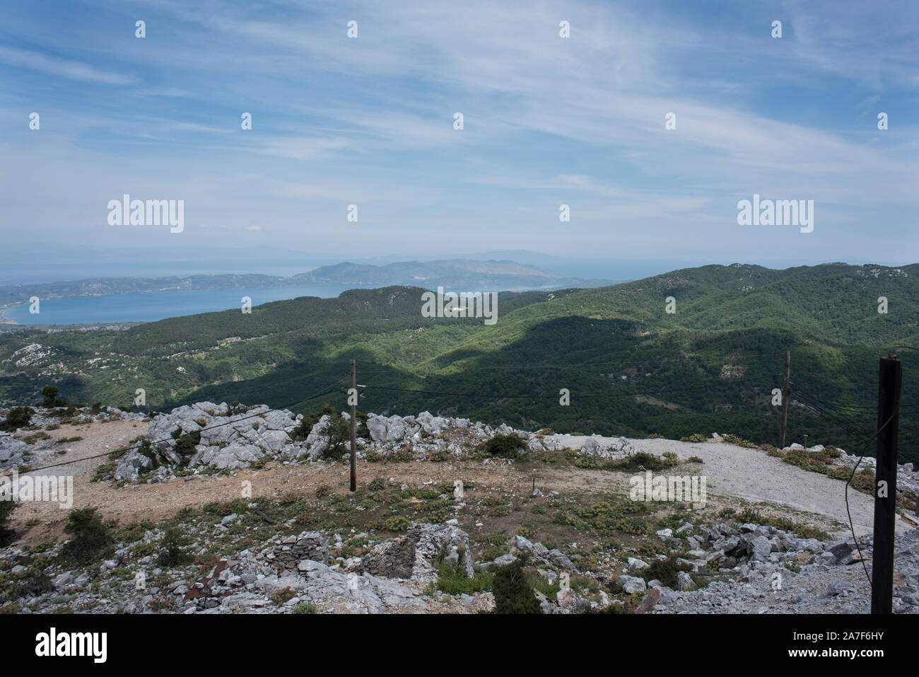 Vue depuis le mont Olympos, Lebos, Grèce. Banque D'Images