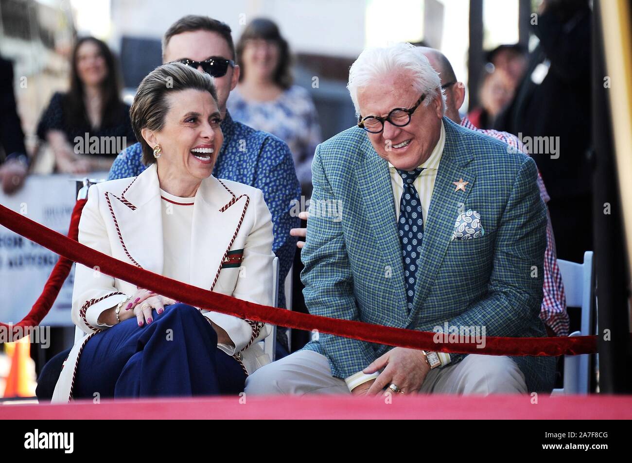 Los Angeles, CA. 1er novembre 2019. Vin Di Bona à la cérémonie d'intronisation pour l'étoile sur le Hollywood Walk of Fame pour Harry Friedman, Hollywood Boulevard, Los Angeles, CA 1 novembre 2019. Crédit : Michael Germana/Everett Collection/Alamy Live News Banque D'Images