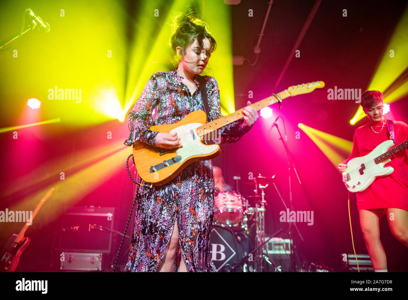 Manchester, UK. 01 novembre 2019. Honeyblood effectuer à la Manchester Academy 3 sur leur tournée britannique en pleine vue, Manchester 2019-11-01 Banque D'Images