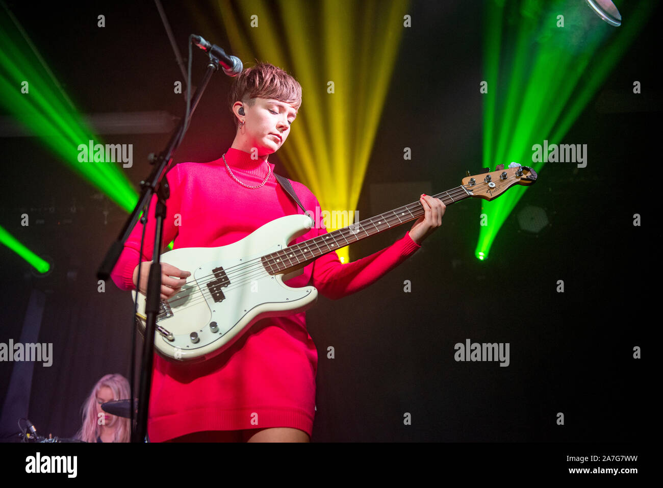 Manchester, UK. 01 novembre 2019. Honeyblood effectuer à la Manchester Academy 3 sur leur tournée britannique en pleine vue, Manchester 2019-11-01 Banque D'Images