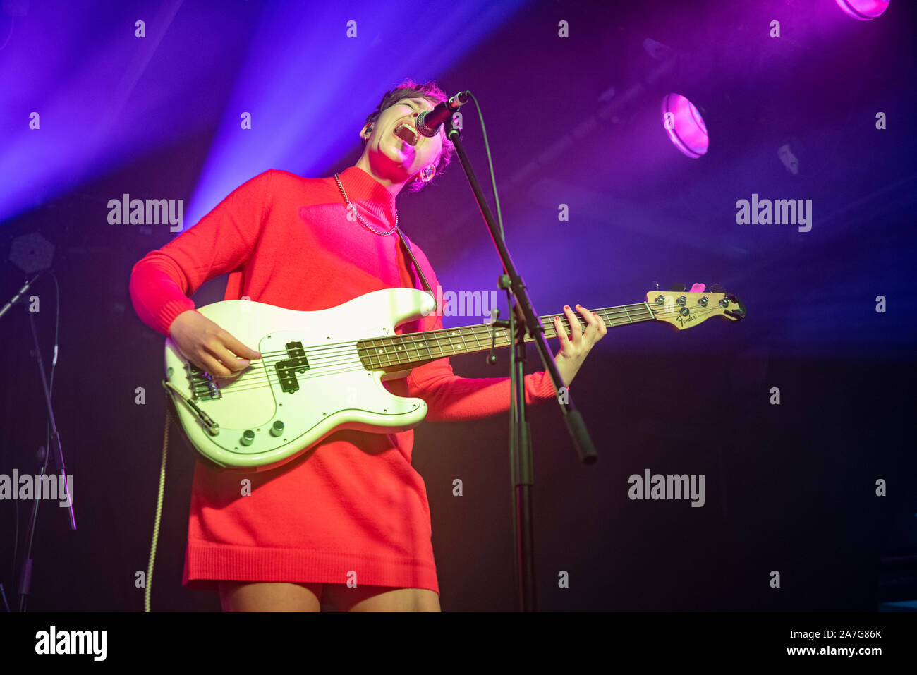Manchester, UK. 01 novembre 2019. Honeyblood effectuer à la Manchester Academy 3 sur leur tournée britannique en pleine vue, Manchester 2019-11-01 Banque D'Images