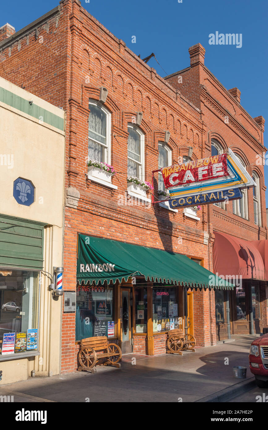 Le Rainbow Cafe au centre-ville de Pendleton, Oregon. Banque D'Images